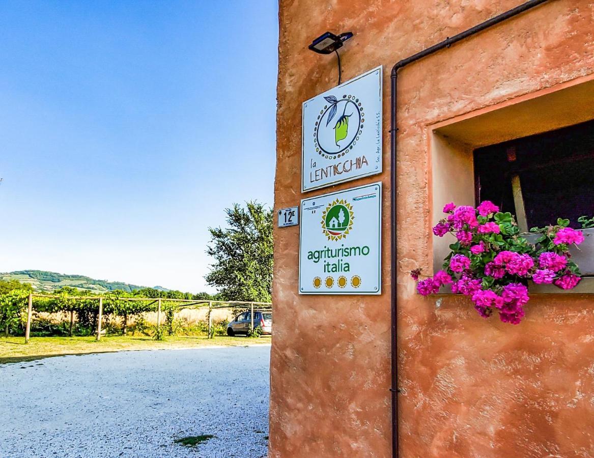 Agriturismo La Lenticchia Fratta Terme Exterior photo