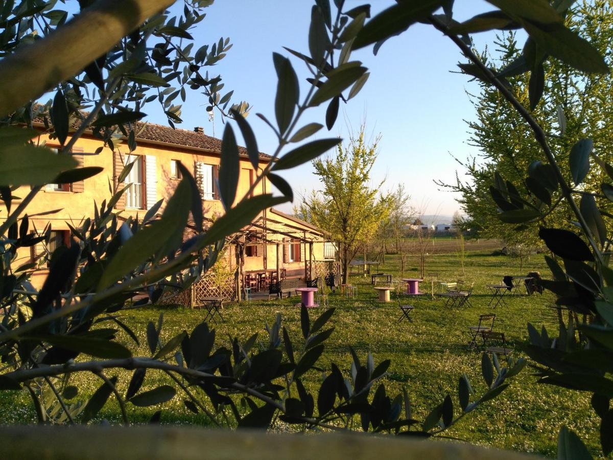Agriturismo La Lenticchia Fratta Terme Exterior photo